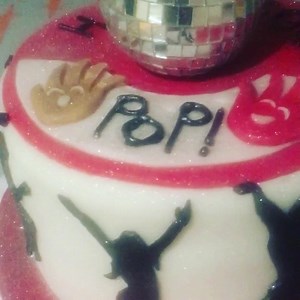 2.4K views · 90 reactions | Happy 9th Birthday to Harry - just look at his epic “Harry Goes Pop” cake inspired by our Pop DVD 朗 complete with glittering disco ball! Yummy  Well done to his Mummy Colette on this masterpiece 拾朗 | Singing Hands | Facebook