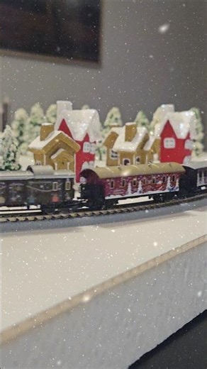 Z Scale Christmas train 2025 Märklin
