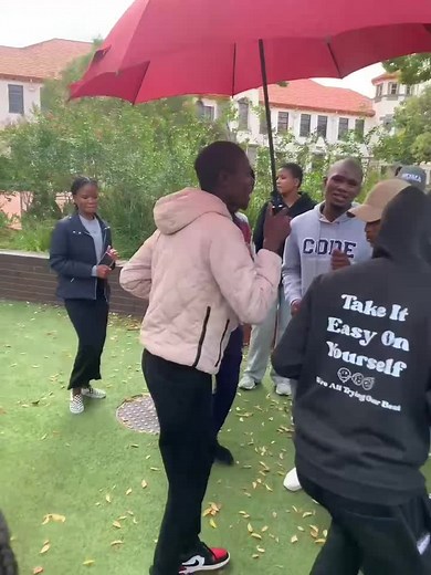 XSA Fridays❤️💙🤍 #xhosatiktok #tradionalwear #xsa #xhosaculture #xsa #ufs #foryoupage #kovsie