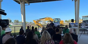 Venice’s Garden Elementary transformation officially underway