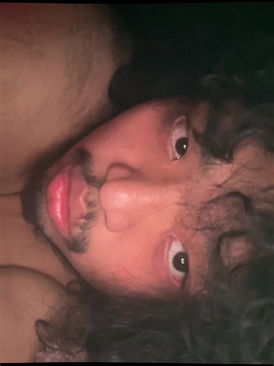 Let’s FaceTime… I was tryna move away my feet. 😭#fypagee #shiki #mlm #lgbt