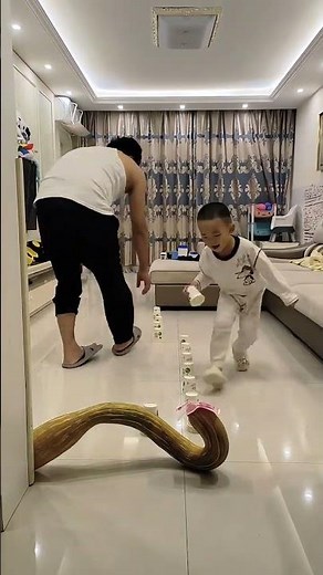 The son is still more powerful. What is the principle? Dad takes care of the baby. Funny daily r