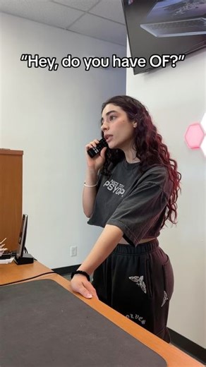 Hall Of Tech on Instagram: "These are my only fans! Hehe:) . . . . . #pc #gamingpc #pcgaming #pcbuild #pclife #fyp #supportsmallbusiness #halloftech #techshop #tech #technician #techbaddie #twitchstreamer #streamer #twitch #reels"