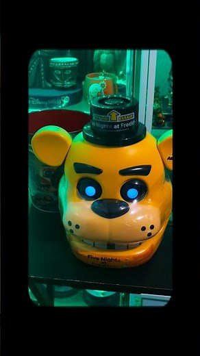 🟡 Five Nights at Freddy’s GOLD Collector Bundle Unboxing 🐻✨ | FNAF Collectibles