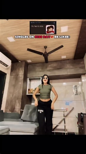 Alisꫂ❁ on Instagram: "Yee app ke liyee 🫣🤭#single #memes #valentines #explorepage #foryou (Kissday , ekchumma , bollywood song )"