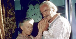 Reminisce With Grandpa Walton's Christmas Wish On 'The Waltons' Christmas Album