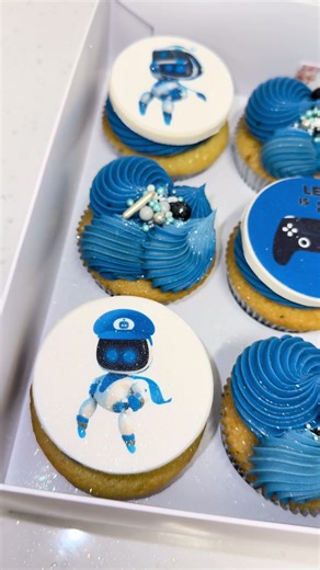Epic Astro Bot Cupcakes and Cake