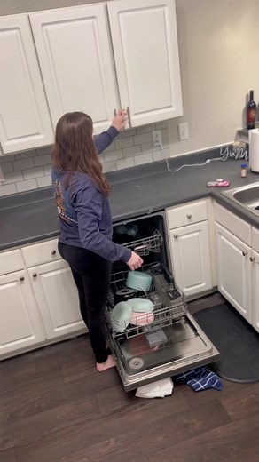 The daily struggle with POTS is often a silent fight. People do not understand how debilitating it is on a daily basis. My condition worsens as I try to just keep my life in order. It’s so unbelievably heartbreaking to realize your body can’t even handle doing dishes anymore. #pots #potssyndrome #potsawareness #spoonless #disability #POTS #fyp #foryou #servicedog #GetCrackin