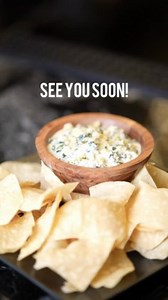 Get into the perfect lounge atmosphere at Star Cinema Grill and kick off your movie night with delicious cocktails and tasty apps! | Star Cinema Grill