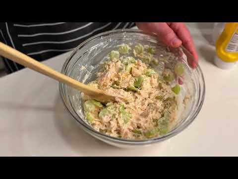 Quick & Easy 5-Minute Chicken Salad Recipe! 🥗