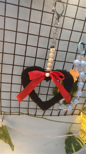 Easy Woolen Thread Keychain DIY 🧶✨