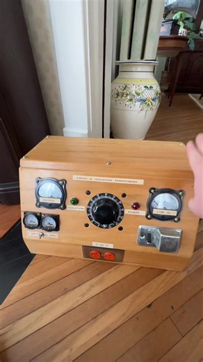 So let’s talk about some of my test equipment. This is my variac and isolation transformer power supply. I built this in 2018 and it’s have been my most used piece of equipment. If you work on old electronics you definitely need one of these on your bench. Just because you have a variac doesn’t mean it’s isolated from the line. You need a dedicated isolation transformer. This entire system weighs about 40 pounds. #fypシ #fyp #repair #repair #electrician