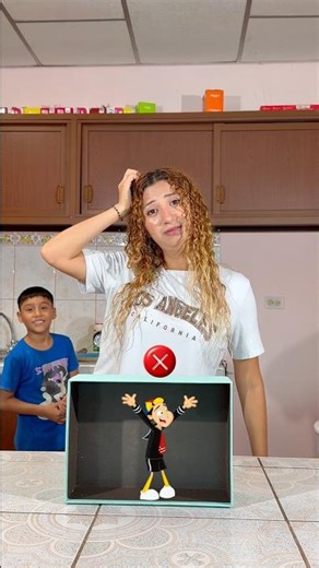 ADIVINANDO EL PERSONAJE