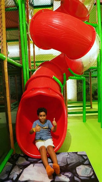 Monkey Maze makes you move with excitement and happiness🤩 مونكي مايز هتخليكم تتحركوا وترقصوا من الفرحة. 📍Mall of Egypt, 6th of October, next to McDonald’s 📍Arkan Plaza, El Sheikh Zayed City 📱: For more info just send us a DM! #MonkeyMaze #MonkeyMazeMe | Monkey Maze