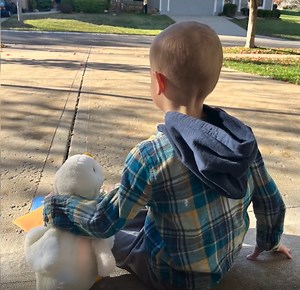 My Special Aflac Duck® helps kids with cancer and sickle cell feel like they’re not alone