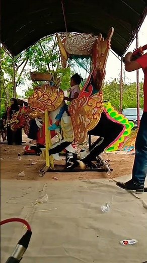 Depok dangdut koplo dancing around the village #shortvideo