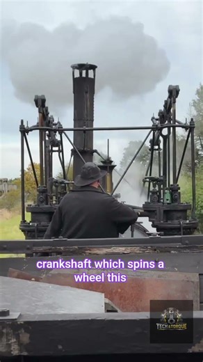 How does a steam engine work?🚂Animation source: Wikimedia #steamengine #engineering #howitworks