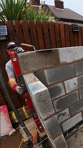 Breeze block wall #construction #diy #diy #fix #building #builder #skills #tidy #neat #satisfying