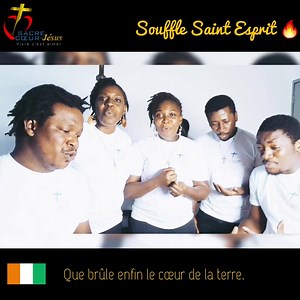 Ce chant là... Humm!!! À l'époque quand tu recevais ton Baptême, ta première communion ou ta confirmation, tu priais pour que la chorale de service n'oublie pas de l'exécuter. Quand le chant était entonné ça faisait tant que tu te croyais déjà au ciel mdr. Jusqu'aujourd'hui encore ce magnifique Cantique à l'Esprit-Saint continu de nous faire autant de bien. Chante ce cantique avec nous, désir le Saint-Esprit de tout cœur et il viendra te saisir de son Amour. N'oublions pas de nous abonner à notr