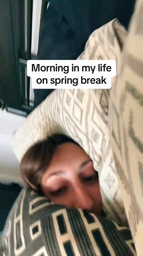 1.2K views · 35 reactions | Monday Mornings on spring break #springbreak #Vlog #dayinmylife #noellelovessloths #90 | Noelle Cheney | Facebook