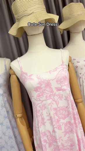 Cute Sun Dress Ideas for a Perfect Summer Look