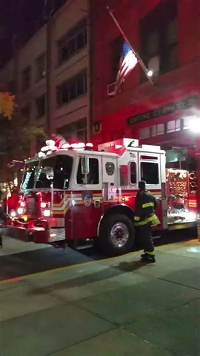 FDNY THE MIGHTY GODZILLA ENGINE 5 *FULL START* East Village NYC #fdny #shorts #firefighter #nyc