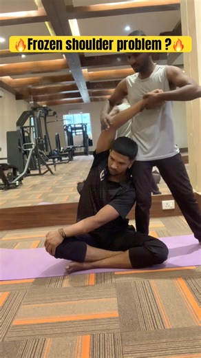 🔥Shoulder Pain Fix at Home 🔥 (Instant Relief Stretch) #viral #mobility #painrehabb #stretch