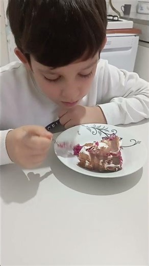 Flower birthday cake experiment😋 #funvideos #funny #shortvideo