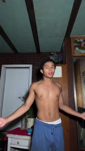 My arms long asl | h0b0b4g.com | #trend #model #fashion #viral #trending