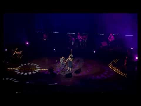 Beauty and The Beast - Peabo Bryson Live in Manila