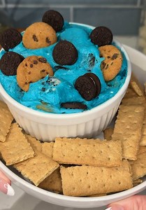 Viral Cookie Monster Dip Recipe (Easy & Yummy!)