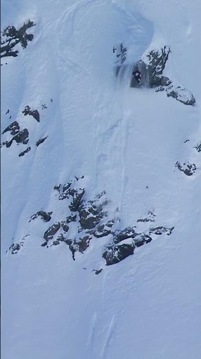 Cliff Drop of the Week goes to @victordelerue for this TRIPLE cliff madness 🔥