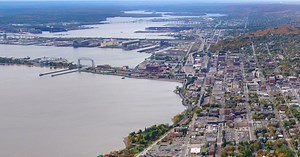 Watch 'The Daily Show' tour Duluth in satirical climate refuge segment