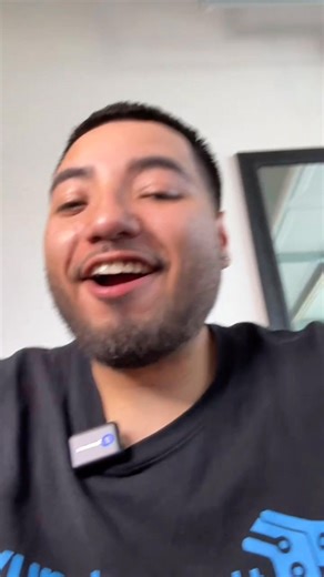 2.7K views | Watch his face when the overlays go live  | The Tech Guy | Facebook