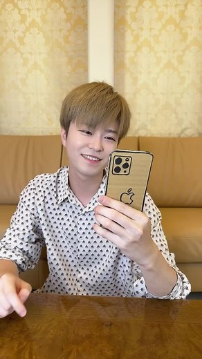 DIY Smartphone Repair with Paint!