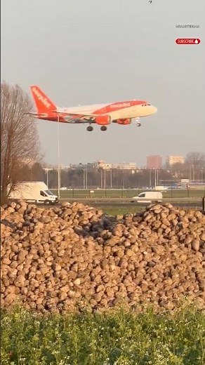 AIRBUS A319 EASYJET FROM KRAKOW TO AMSTERDAM LANDING SCHIPHOL AIRPORT OELKY PLANE SPOTTING #viral