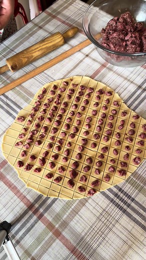 Lezzetli Tepsi Mantısı Tarifi