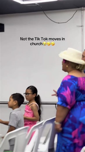 Samoan Church Dance Moves: Niece Steals the Show!