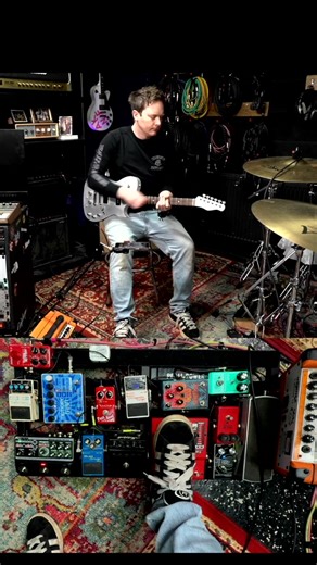 Exploring Digitech Sounds with Tom Morello