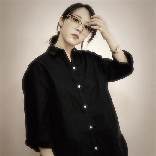 #Moonbyul: i haven’t posted in the past 5 days cuz i wasn’t feeling all too well these days but im finally okay agin ‼️ spc @yongsunnie #moonbyuledit #moonbyulmamamoo #mamamoo #mamamooedit #fyp #kpop #kpopedit #moonbyuli #moonbyuliedit #MamamooMoonbyul #MamamooMoonbyuledit #문별 #문별이