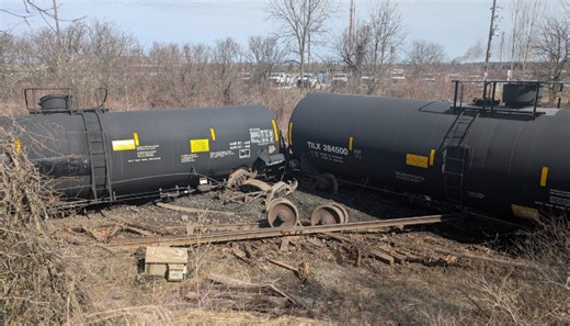 No one injured after train derailment in St. Catharines, official says