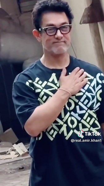 Aamir Khan: Iconic Moments in Bollywood Cinema