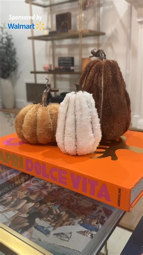 3.7K views | Make your home feel like fall with this cozy-chic decor from Walmart! Click the link to shop  #WalmartPartner #sponsored https://www.usmagazine.com/shopping/news/walmart-home-decor-pumpkins-thanksgiving-autumn/ | Us Weekly | Facebook