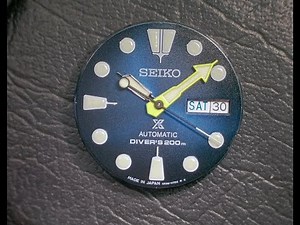 Removing and reinstalling a Seiko 4R36 movement into its case