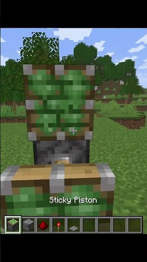 Automatic Piston Gate in Minecraft ⚙️🚪 #shortsminecraft #minecraft #mctutorial #minecrafttutorial