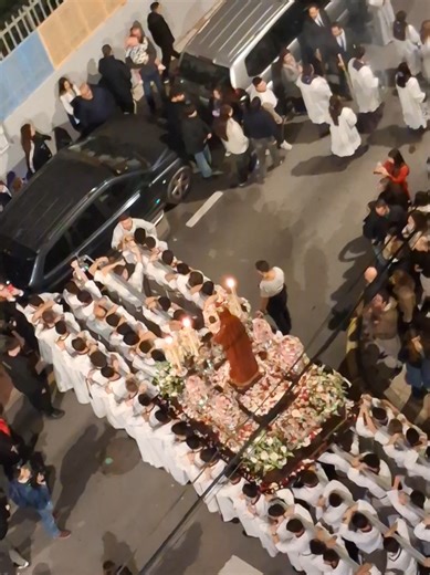 la virgen de mi barrio #virgen #semanasantamalaga