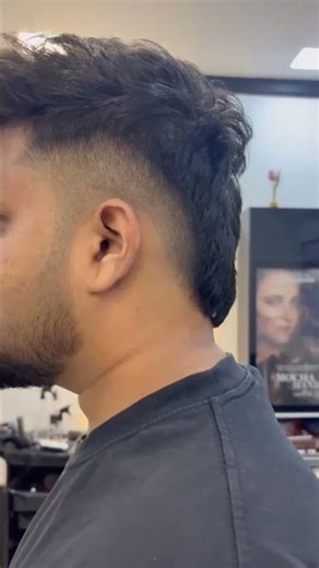 Italian Cut Hairstyle #hairstyle #italian #haircut #hair #model