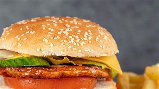 11 fast-food burgers ranked by taste and ingredients - Consumer Reports finds