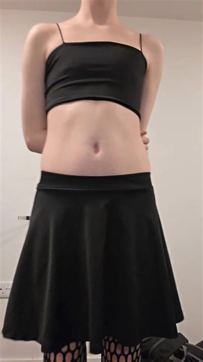 Stylish New Crop Top Reveal