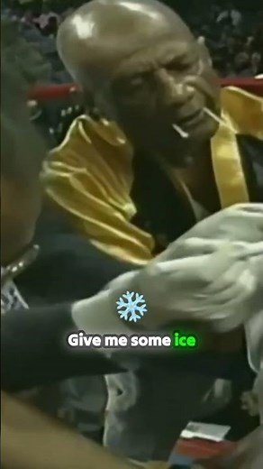 Witness the Unforgettable Knockdown: Holyfield vs. Mercer!